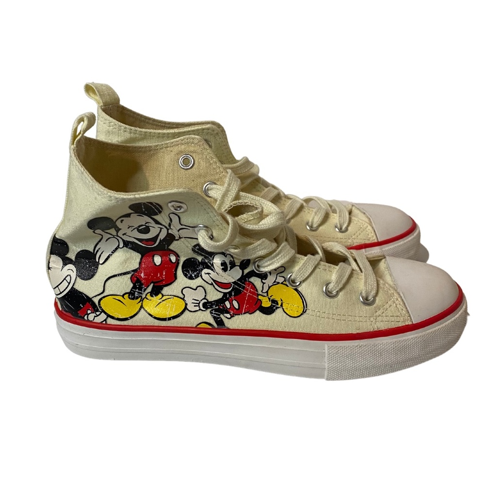 Disney Mickey Mouse High Top Style Sneakers